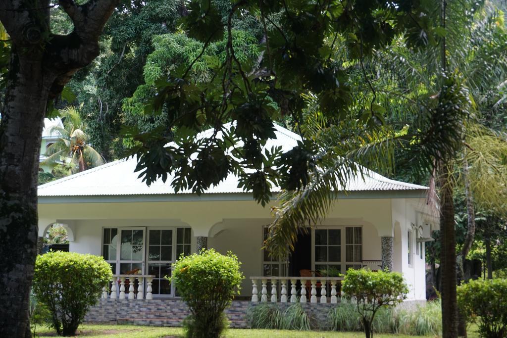 Chalet Bamboo Vert La Digue Luaran gambar