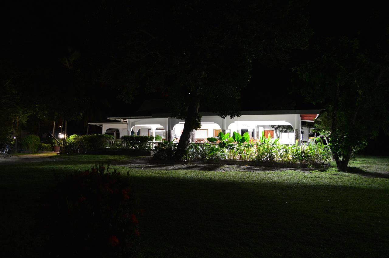 Chalet Bamboo Vert La Digue Luaran gambar