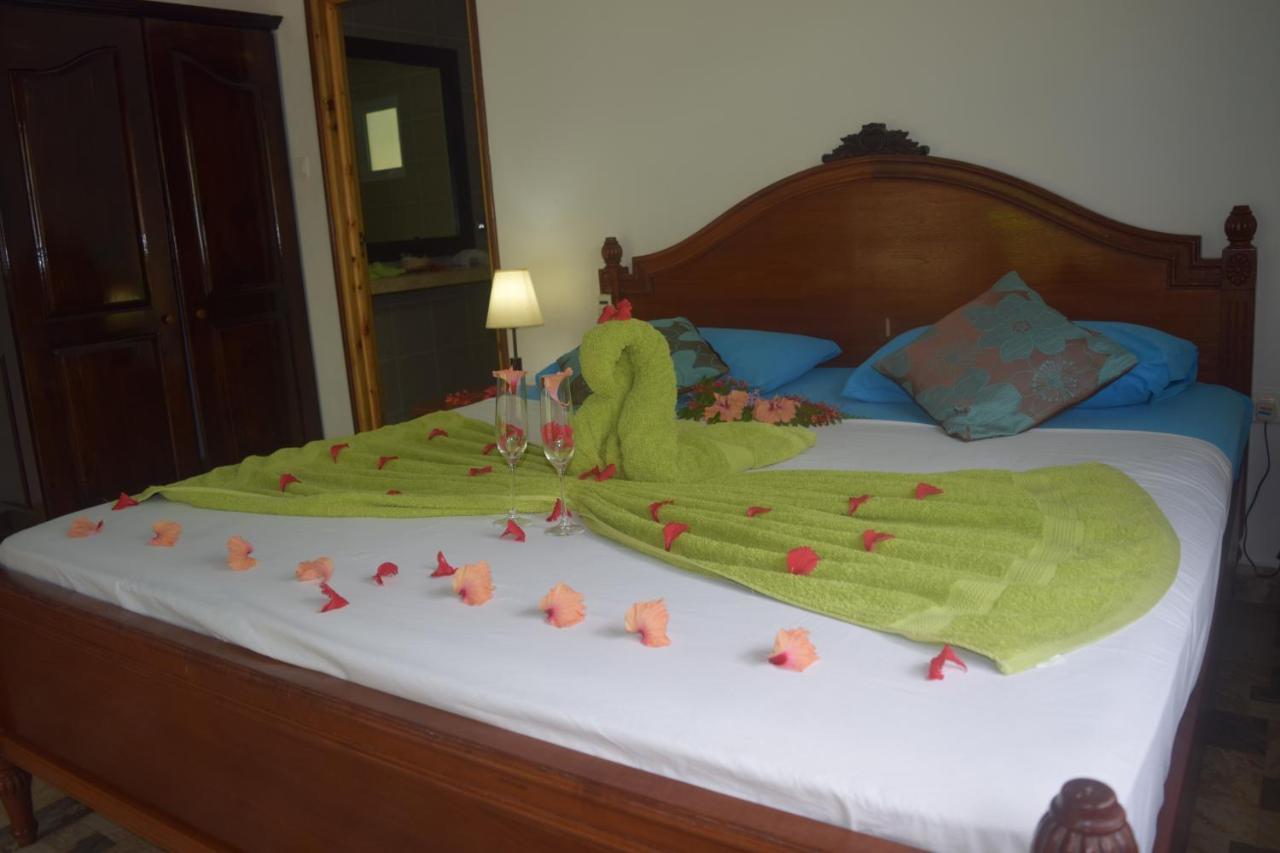 Chalet Bamboo Vert La Digue Luaran gambar