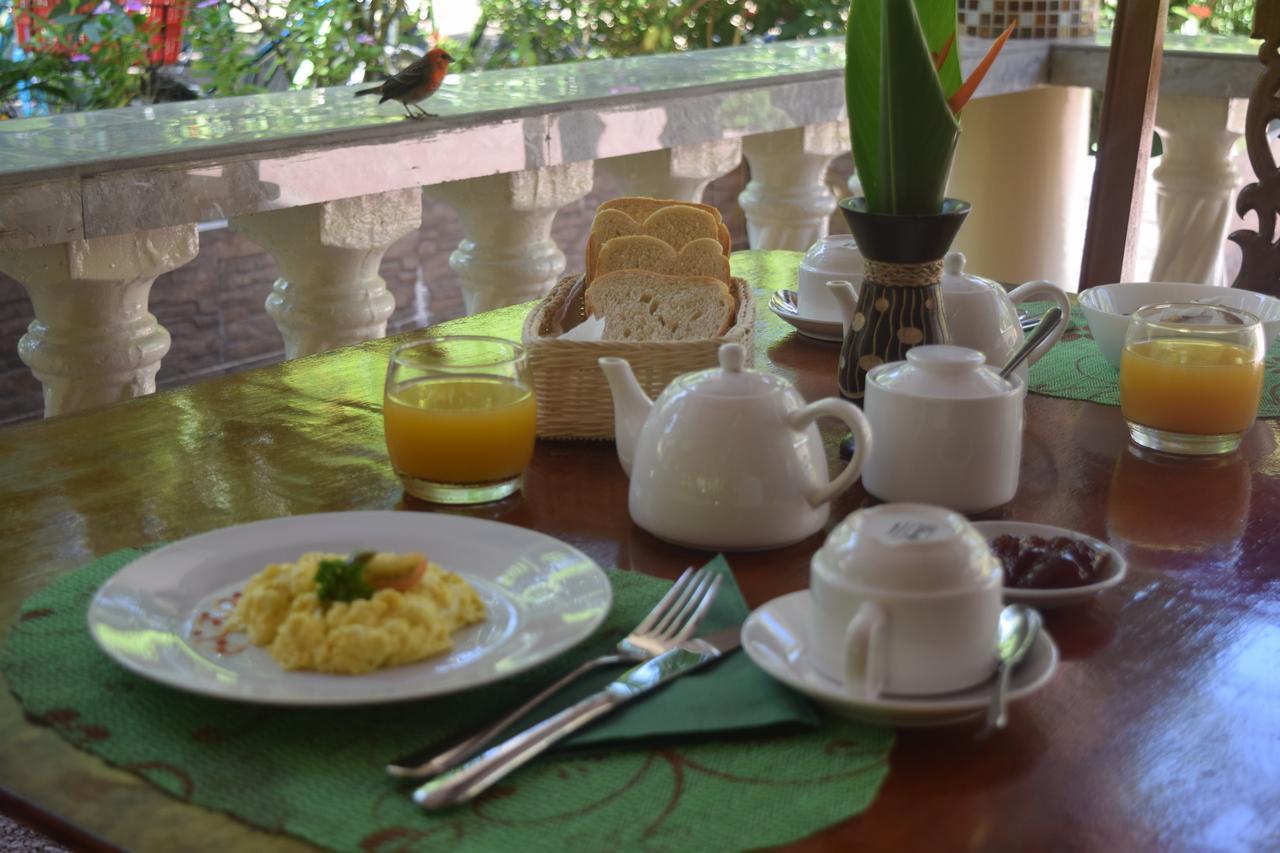 Chalet Bamboo Vert La Digue Luaran gambar