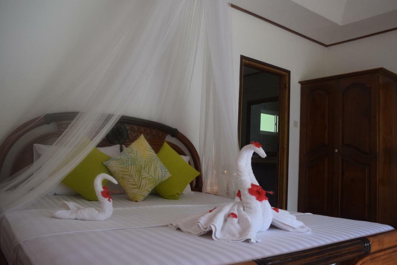 Chalet Bamboo Vert La Digue Luaran gambar