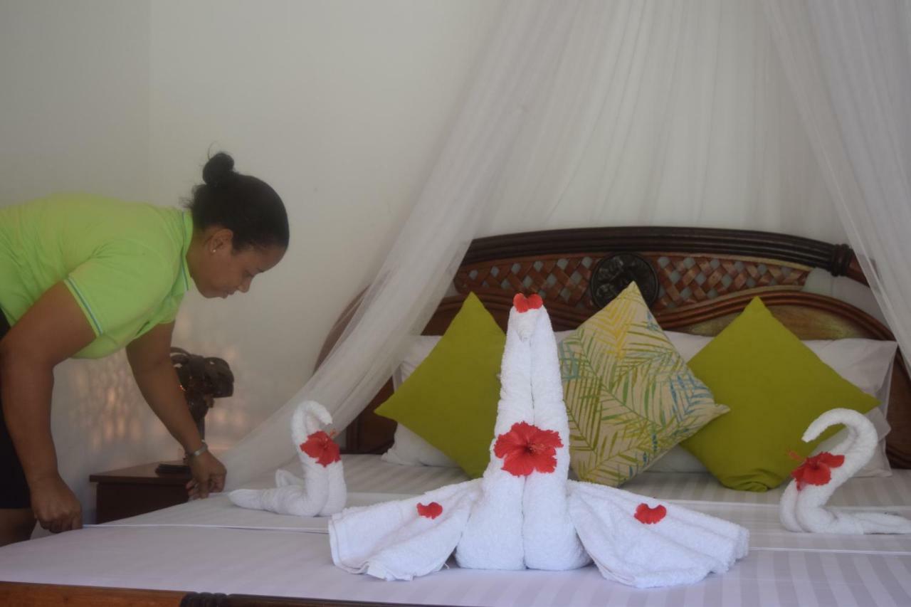 Chalet Bamboo Vert La Digue Luaran gambar
