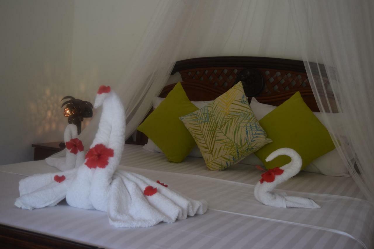 Chalet Bamboo Vert La Digue Luaran gambar