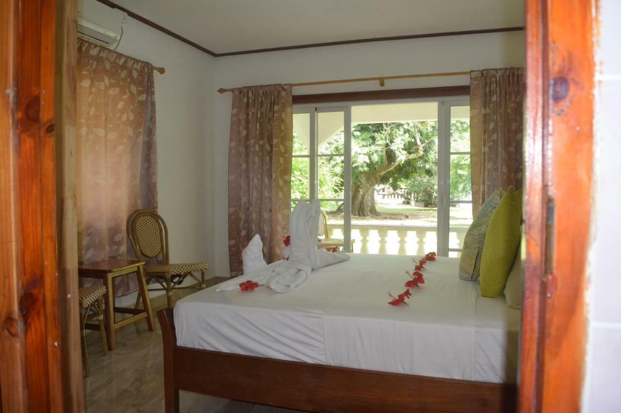 Chalet Bamboo Vert La Digue Luaran gambar